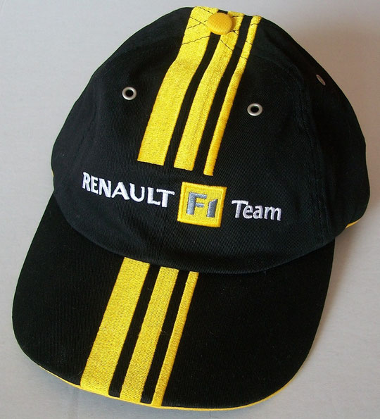 Renault F1 Team 2010 N°11 R.Kubica et N°12 V.Petrov (devant)
