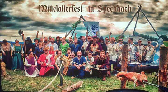 Gruppenbild der Teilnehmer des 1. Mittelaterfestes zu Spechbach