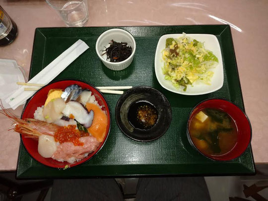 2021・3・6（土）釜石ｼｰﾌﾟﾗｻﾞ内ﾎﾟﾜｯｿﾝﾌﾟﾗﾝの海鮮丼定食