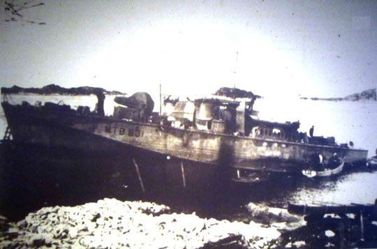 „MTB 631“ aufgelaufen bei Florø 1943 - Foto: aus dem KTB Marineoberkommando Norwegen