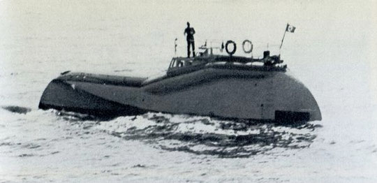 Deutsches halbtauchbares Klein-Schnellboot vom Typ "VS 5" – Bild aus Fock "Schnellboote Bd. 2"