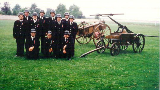 Gruppenbild der Ehemaligen Feuerwehrleute aus Hasselsweiler 1984