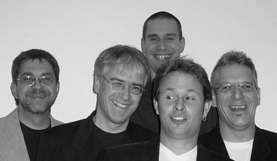 Günter Schön (key), Ebi Mann (g), Olli Glassl (b, didgeridoo), Jan Giegerich (voc), Geo Köhler (dr)
