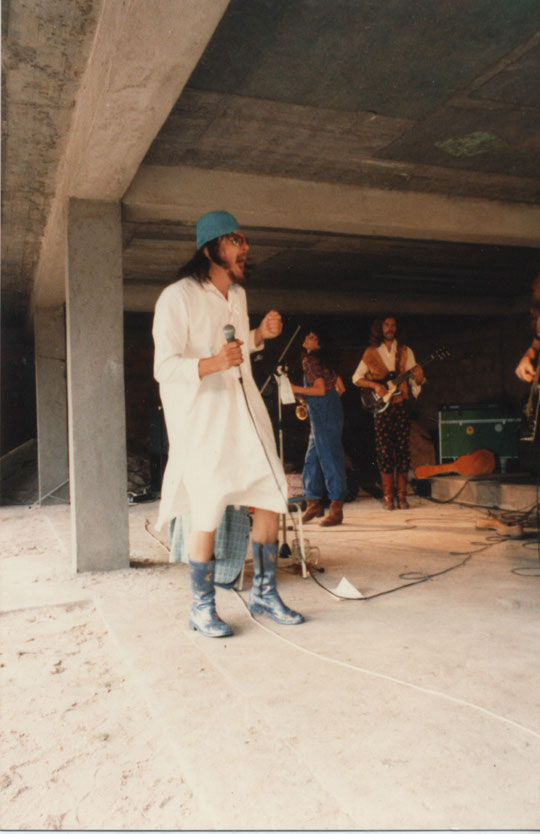 Manfred Löw (g), Doris Assenheimer (sax), Klaus Wohlgemuth (dr, voc), Harald "Öli" Oelschläger (voc, dr)