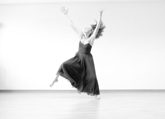 Bild aus www.btd-tanztherapie.de