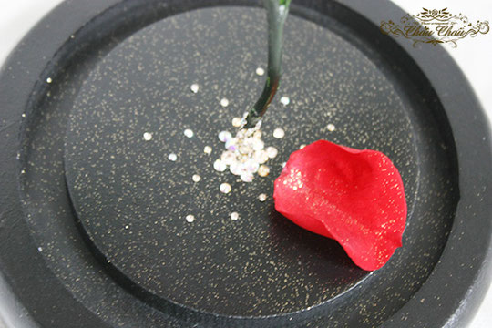 ウェディング　結婚式　サプライズ　プレゼント　美女と野獣　一輪の薔薇　ガラスドーム  スワロフスキー　オーダーフラワー シュシュ　chouchou