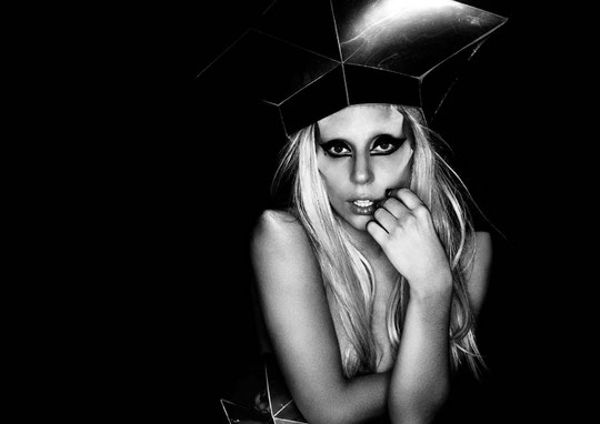 DANIELA KARLINGER | LADY GAGA | BORN THIS WAY