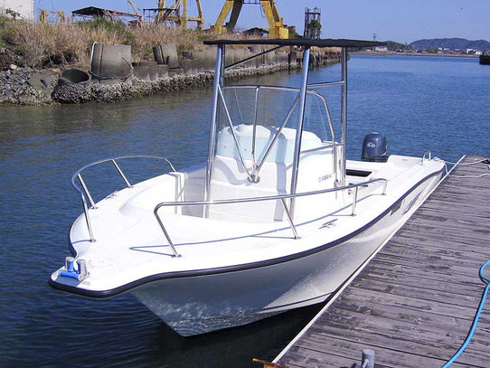 RENTAL BOAT *借りる* - ゴーリキマリンビレッジ RENTAL BOAT *借りる* - ゴーリキマリンビレッジ