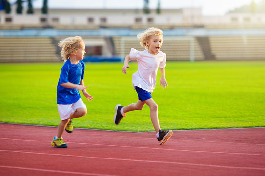 Sportlich aktive Kinder 