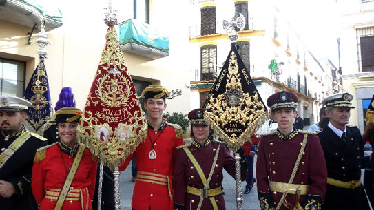 Representación de los dos agrupaciones en Vélez-Málaga (año 2015)