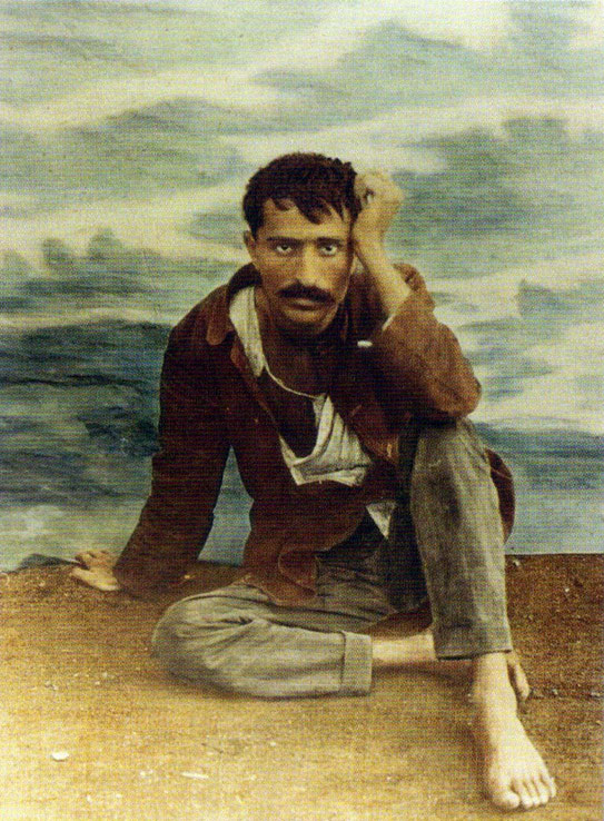 2. January 1922 ; Meher Baba photographed in Bombay, India. Courtesy of Glow International magazine - Spring 2018