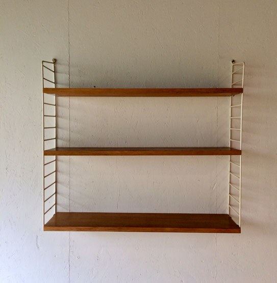 Joli, étagère String, String shelf, String furniture, étagère suspendue, étagère vintage