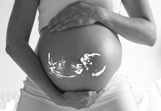 Photo of a pregnant woman from Pixabay.com