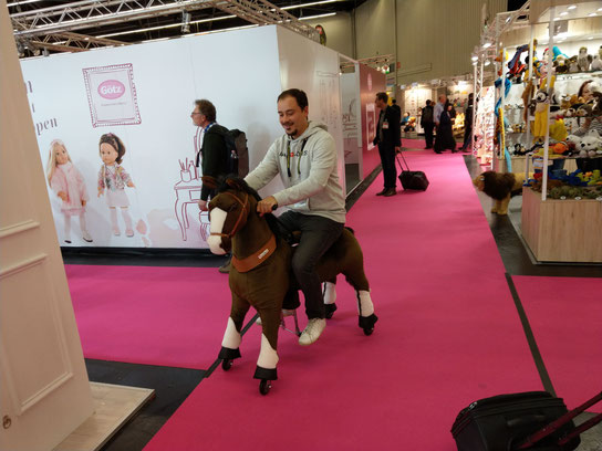 NKO Feuerwerke Spielwarenmesse