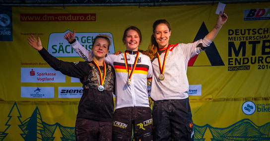 Damen-Podium © Manuel Rohne
