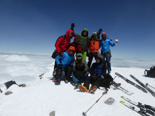 Elbrus Gipfelerfolg, Elbrus mit Ski, Elbrus als Skitoiur, Elbrus individuell, Elbrus organisiert, Elbrus pdf
