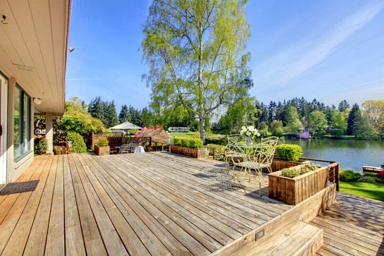 Steve's Roofing and Remodeling can create the custom deck that matches your existing house. Steve's also can repair, stain and pressure wash decking to bring back its original luster. 