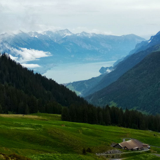 Superbe paysage lors d'une de nos randonnées test. On est prêts à en prendre plein les yeux dans les Alpes françaises !
