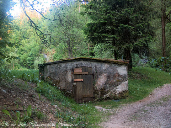 Ferienhaus, FerienhausamKlostergarten, Gößweinstein, Urlaub, Ferien, Ausflug, Familienwanderung, Wanderung, Klettern, Radtour, Franken, Fränkische Schweiz, Oberfranken, Bayern, Klumpertal, Pottenstein, Klumpermühle, Geschichte, Natur