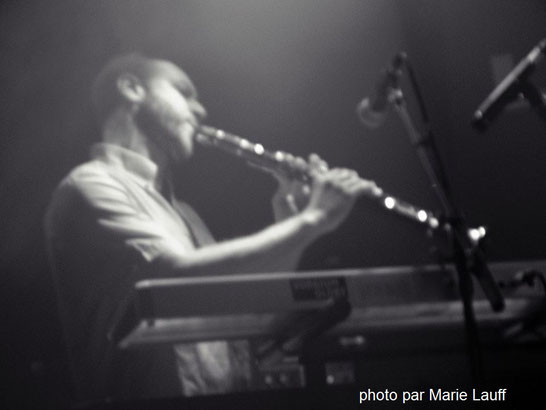 Térence THIAM on clarinet at Café La Pêche in Montreuil with LE PELICAN FRISE , 8°6 CREW and GREENLAND WHALEFISHERS