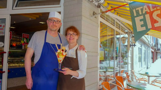 Claudio und Diana Gava vom "Eiscafé Gelato Gava" in Bredstedt - Sponsoren der Geest-Bouler