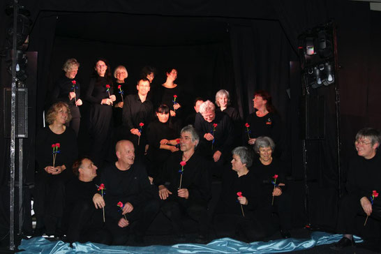SpielerInnen "Ein paar Grad plus" beim Festival 2012