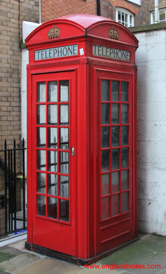 Die Geschichte der englischen Telefonzellen: englische Telefonzelle in London