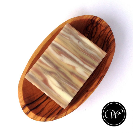 Woddgrain soap by Fraeulein Winter