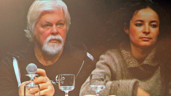 Paul Watson et Lamya Essemlali de Sea Shepherd à Draguignan le 17 mars 2016