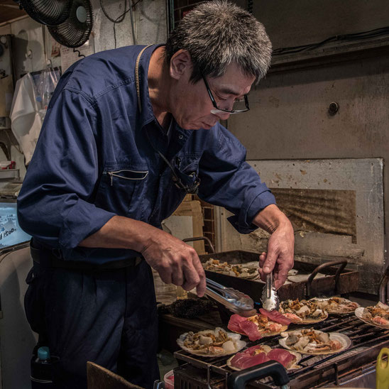 Tsukiji, le prelibatezze del mercato del pesce