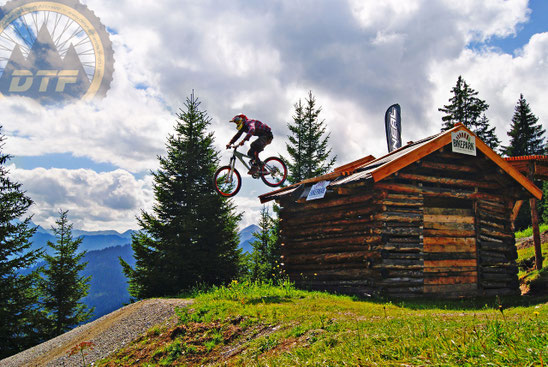 Rider: Forsti // Pic: Nutty // Spot: Serfaus