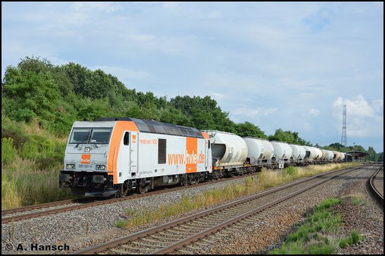 In Wittgensdorf ob. Bf. konnte ich die Lok am 17. Juli 2016 mit dem Leerkalkzug Küchwald - Rübeland auf den Chip brennen