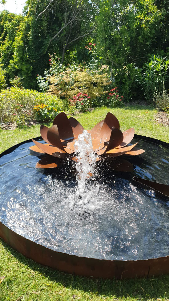 FIOR DI LOTO by CORTEN-ESSEDI