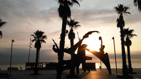 Sunrise at Barcelona beach_Recommendations by Barcelona by locals