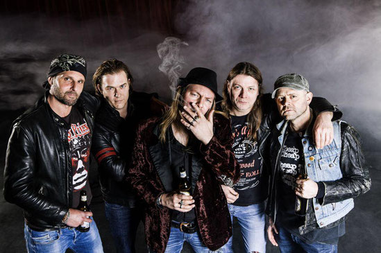 Letzter Vorhang: Bevor das Konstanzer "Backstage Musikcafé" zum 1. Juni endgültig schließt, legt am 29. Mai noch einmal die Schweizer Hardrock-Formation Gloria Volt los. Foto: Promo
