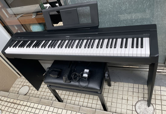 YAMAHA電子ピアノ