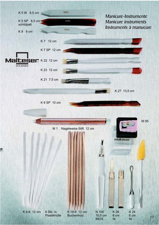 Katalogseite 17 mit Abbildungen von Maniküre Instrumente / Manicure Instruments / Instruments à manucure