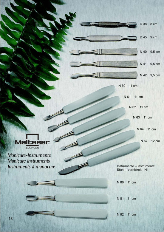 Katalogseite 18 mit Abbildungen Maniküre Instrumente / Manicure Instruments / Instruments à manucure