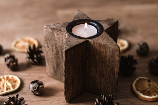 Tea light candle from Pixabay.com