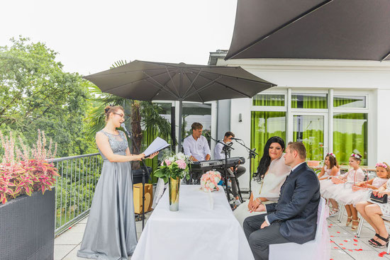 Bootshaus Mannheim Freie Trauung Mannheim Traurednerin Mannheim Trauredner Mannheim Hochzeitsredner Mannheim Hochzeitsrednerin Mannheim