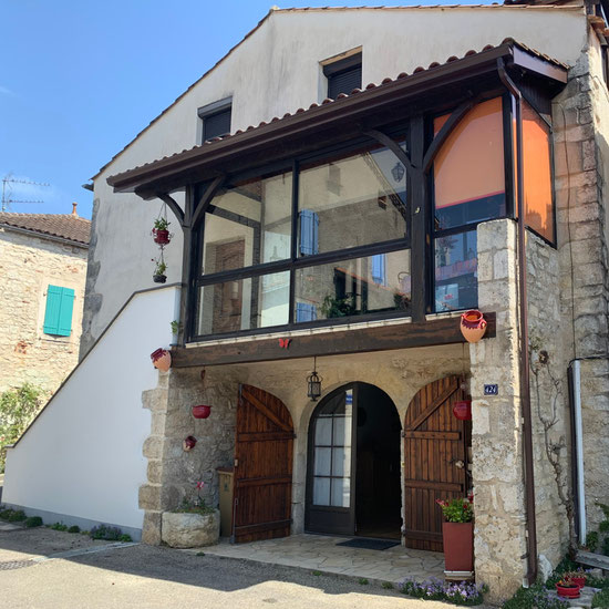 aluminium-applications-sous-face-bandeau-gouttière-descentes-alu-renovation