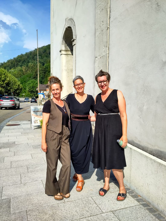 Vor der Modeshow unserer neuen Secondhand-Boutique in der "Alte Wacht".