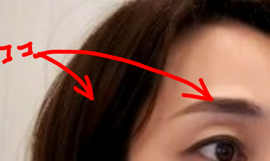 眉とヘアカラーの差に注意