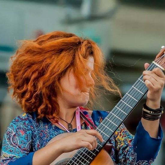 Alexey Wagner - Gitarrenlehrer, Basslehrer, Gitarrenunterricht und Bassunterricht, Gitarre und Bass spielen lernen in Berlin Mitte, guitar and bass classes, guitar and bass teacher, Musikkapelle Berlin