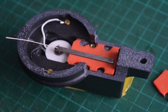 refit the reed ensuring it sits straight 