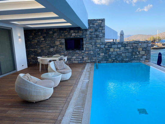 Pool im Hotel auf Kreta
