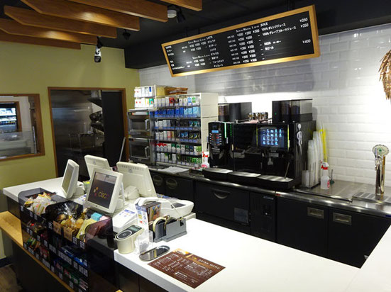 カウンター商品としてコーヒーや生ビールなどを提供