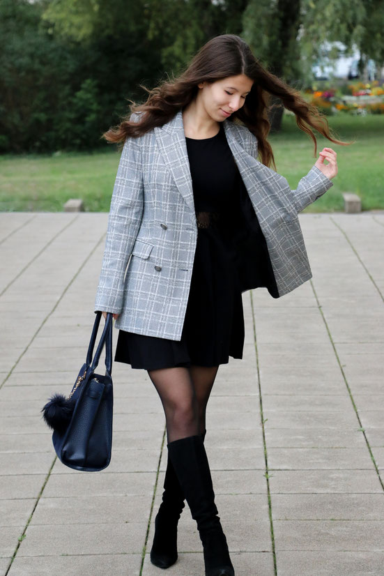 by Carmen Schubert Zara Blogger Mantel Blazer kariert Karo
