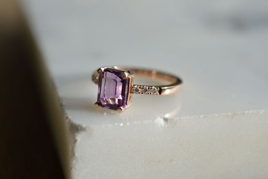 bague améthyste en or rose sertie de diamants