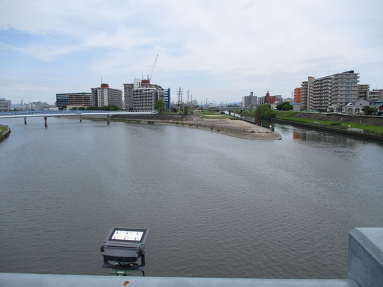 安威川と神崎川の合流点